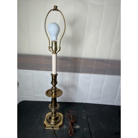 Vintage pair Brass Finish Stiffel Candlestick Table Lamps w shades 30" high - Picture 5 of 12
